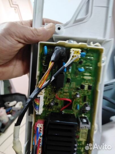 Ремонт стиральных машин, Ремонт холодильников и пр