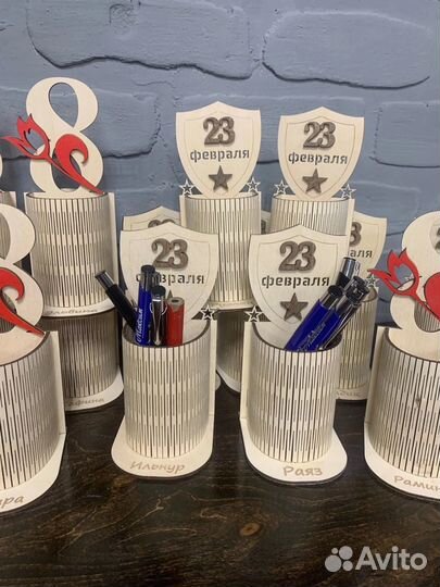 Именные карандашницы