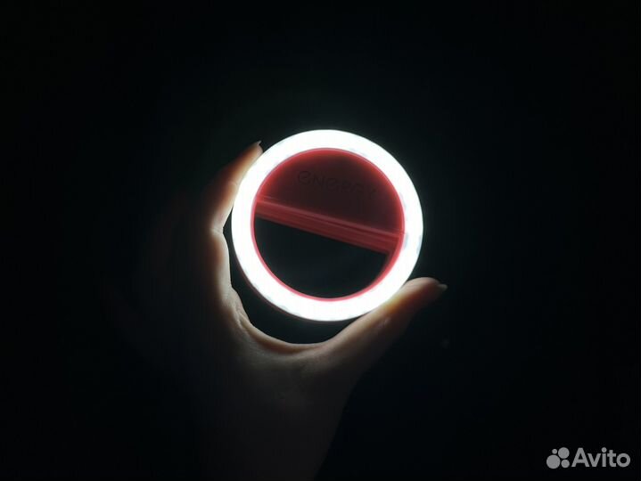Кольцевая лампа мини на прищепке очень яркая