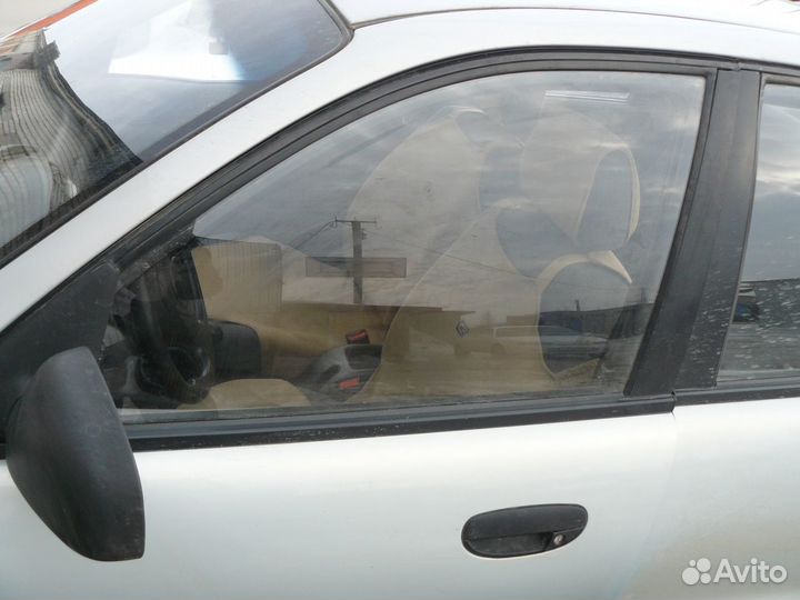 Стекло двери передней левой Zaz Chance