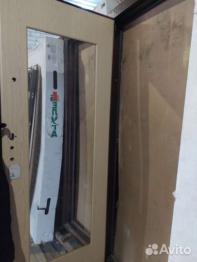 Входные двери со склада