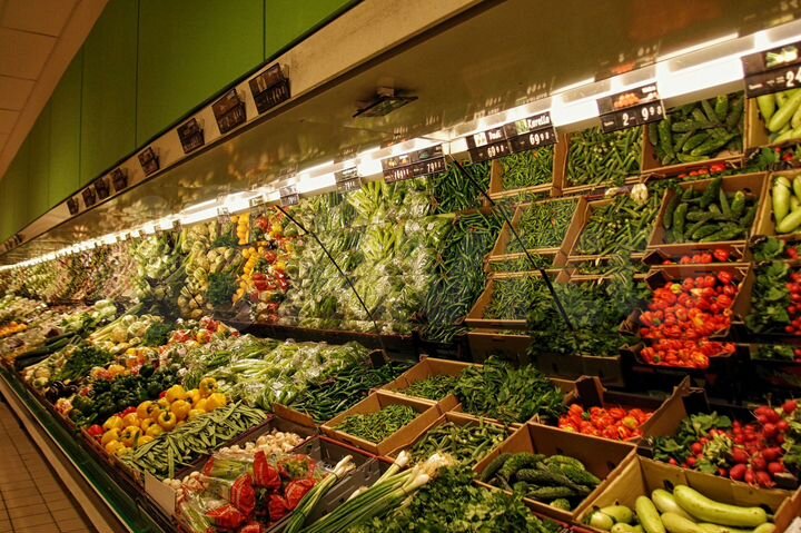 Площадь под овощи/фрукты около Станции