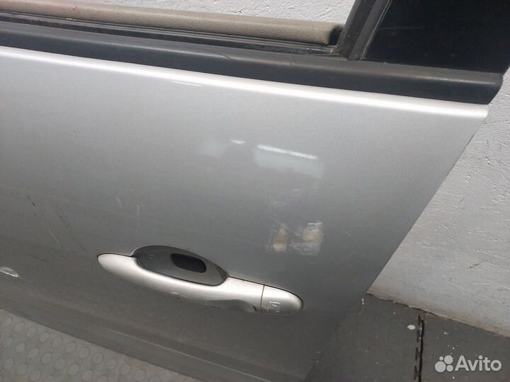 Дверь левая передняя Renault Scenic, 2010