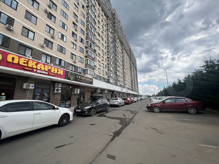 Торговая площадь, 60 м²