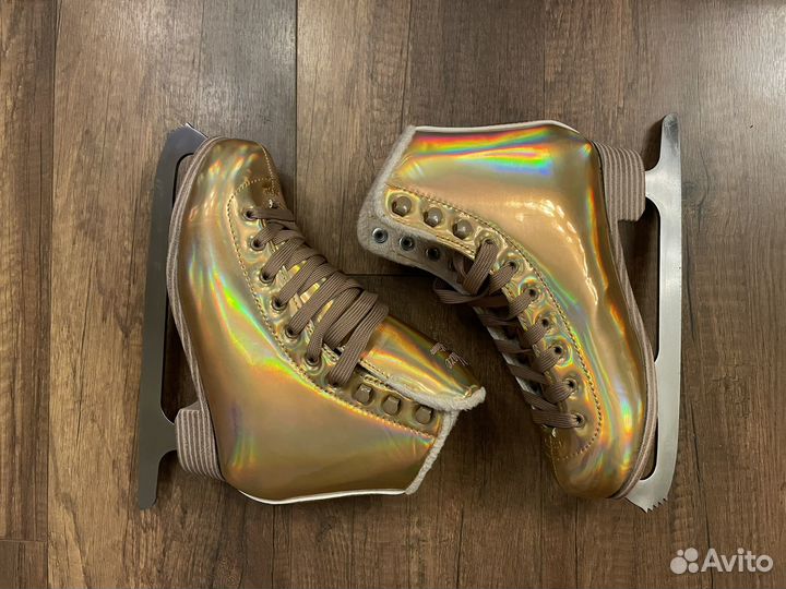 Коньки фигурные Blaze