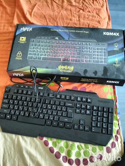 Игровая клавиатура с подсветкой hiper