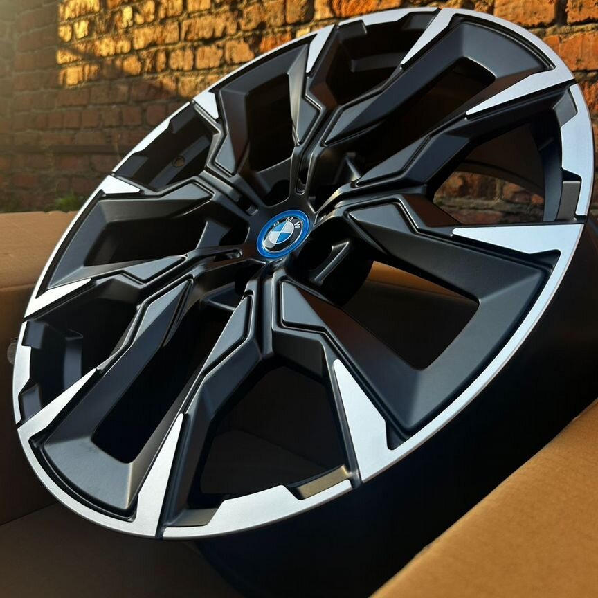 Литые диски Powcan 10×R20 5×112