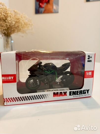 Игрушка Модель коллекционная Мотоцикл welly 1:18