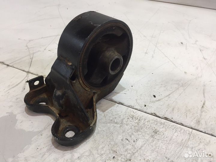 Опора двигателя передняя (Kia Cerato)