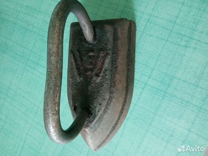 Утюг чугунный номер 3