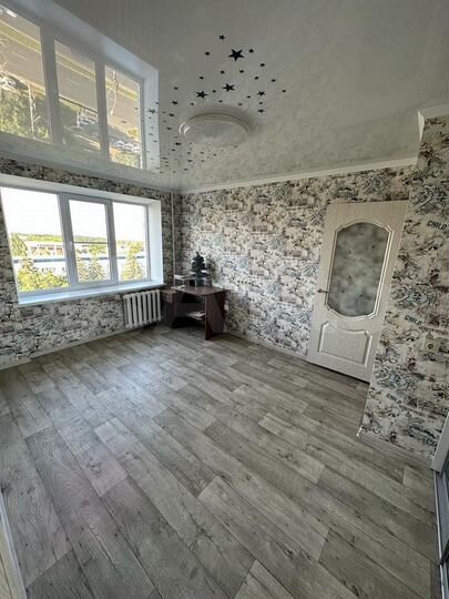 2-к. квартира, 43 м², 9/10 эт.