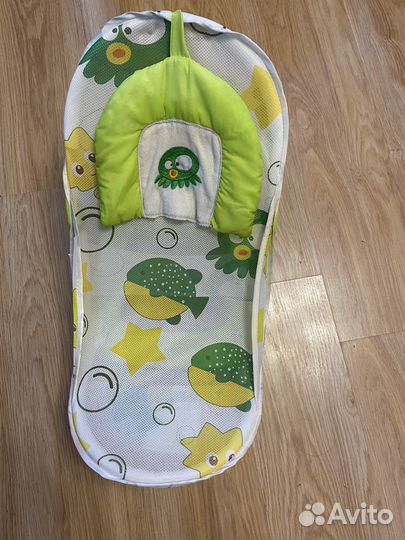 Шезлонг для купания