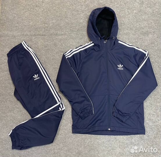 Спортивный костюм Adidas