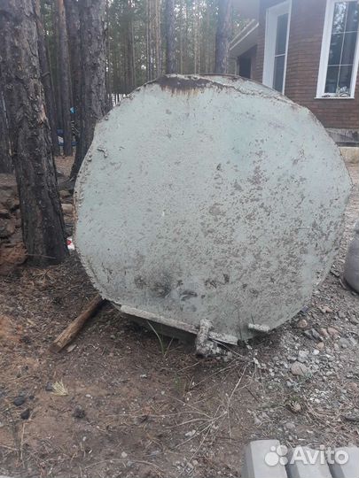 Емкость металлическая для воды