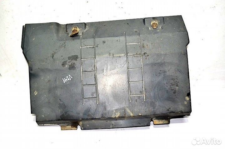 Крышка аккумуляторного ящика volvo FH16 (01.93)