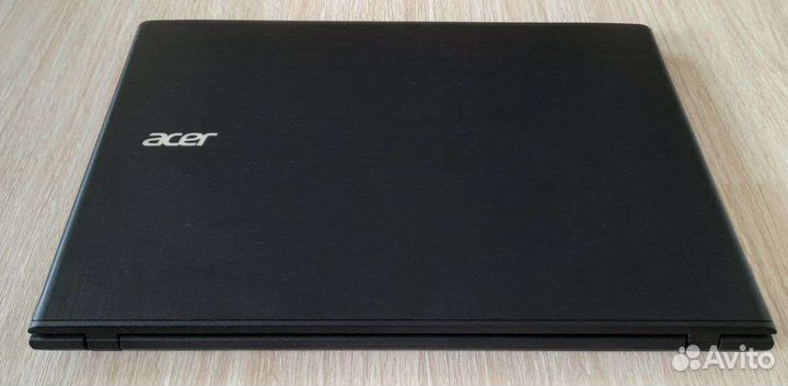 Игровой ноутбук Acer TravelMate