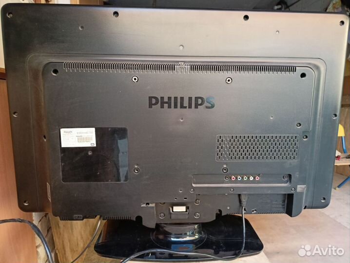 Телевизор Philips 32