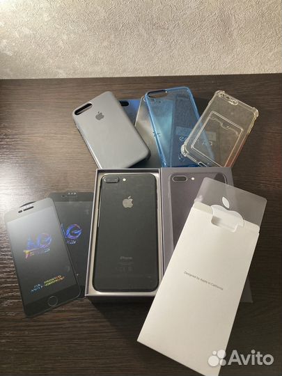 iPhone 8 Plus, 256 ГБ