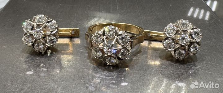 Золотой комплект 750 проба, дж