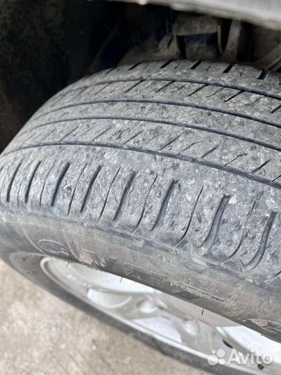 Продам литые диски с летней резиной 215/65 R16