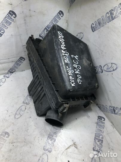 Корпус воздушного фильтра Ford Focus 2