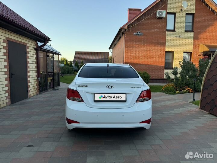 Hyundai Solaris 1.6 AT, 2015, 115 000 км