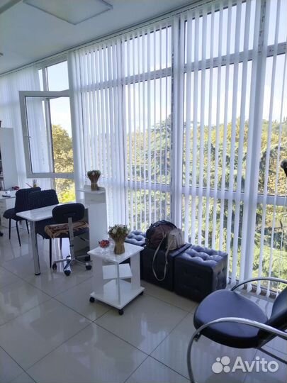 Сдам рабочее место для ногтевой сервиса