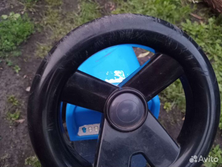 Трактор с прицепом