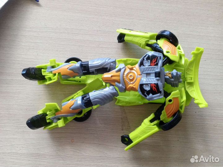 Робот трансформер