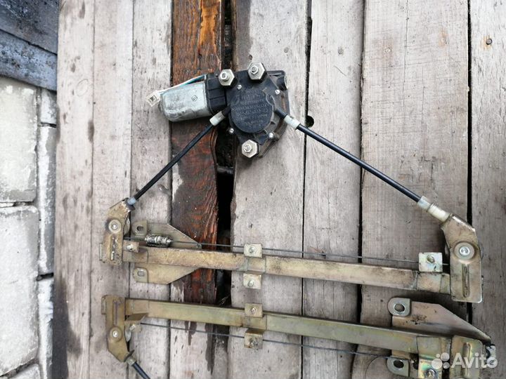 Передние стеклоподъемники ваз 2114,2115,2109