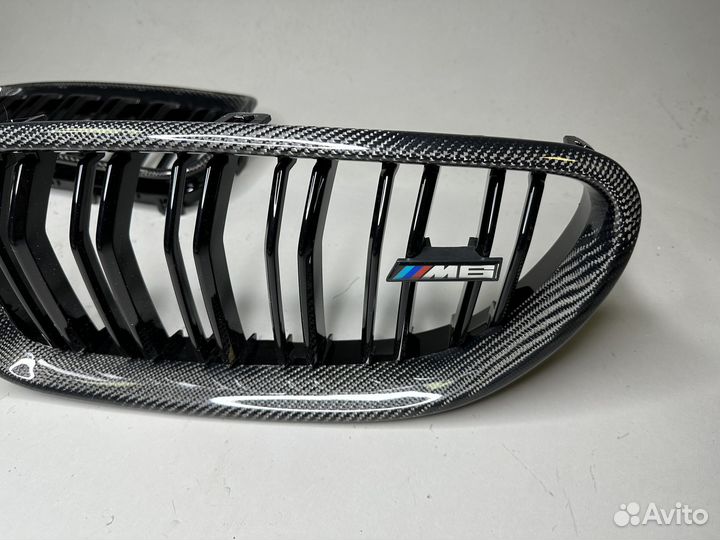 Ноздри решетки радиатора BMW F06 F12 F13 M6 карбон