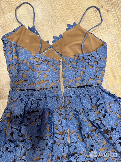 Кружевное платье миди с подкладом