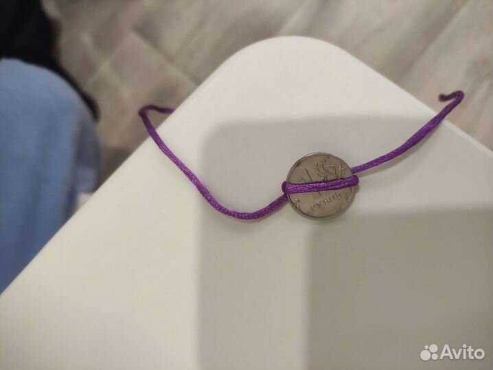 Монета с заводским браком