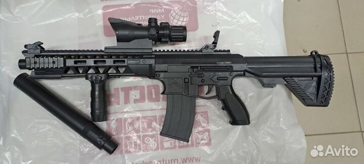 Автомат стреляет пульками