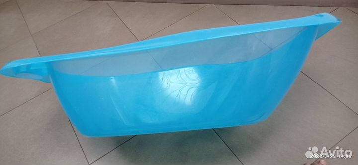 Ванночка для купания, игрушка,термометр Beurer