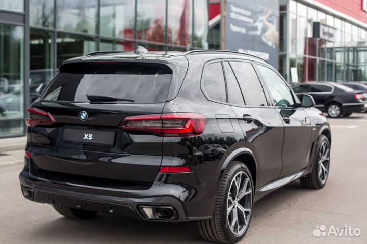 BMW X5 3.0 AT, 2022
