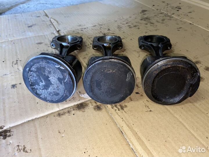 Поршень с шатуном Geely emgrand седан 1.8 Ec7