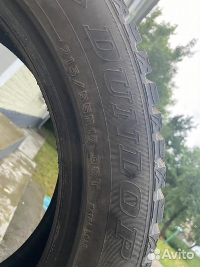 Dunlop SP Winter Ice 03 215/55 R17C 98T