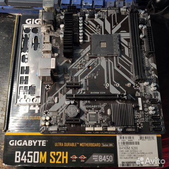 Материнские платы am4 b450 a520