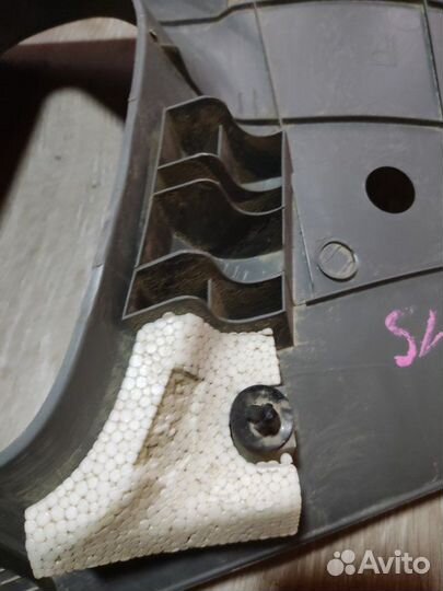 Обшивка стойки задняя правая Chevrolet Aveo T200