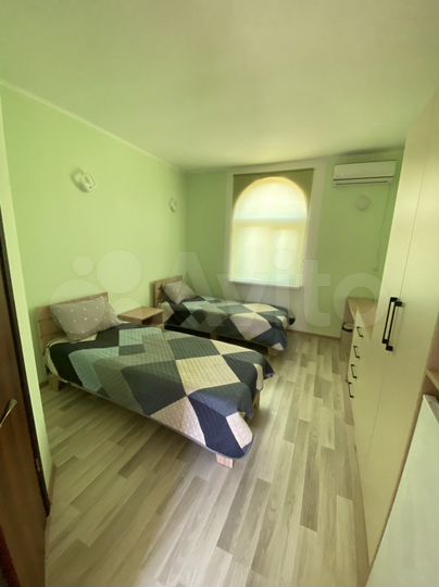 Комната 27 м², 1/2 эт.