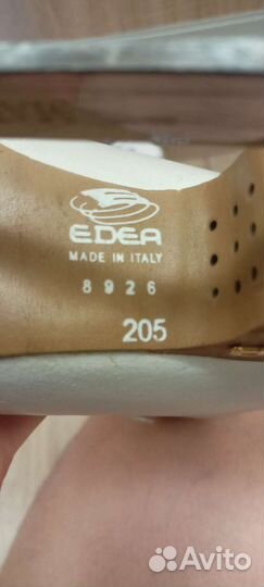 Фигурные коньки edea