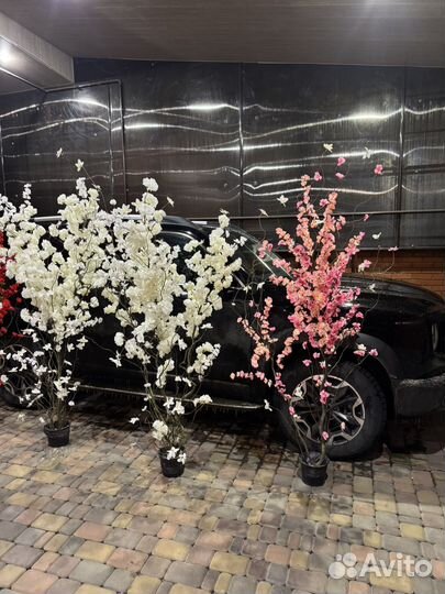 Искусственная сакура дерево