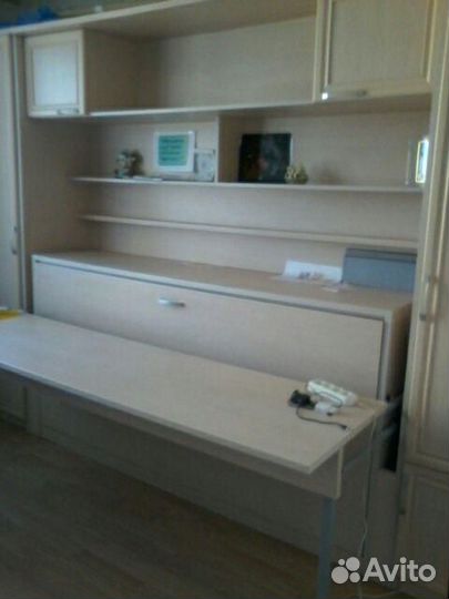 Стенка: cтол - кровать - трансформер + 2 шкафа