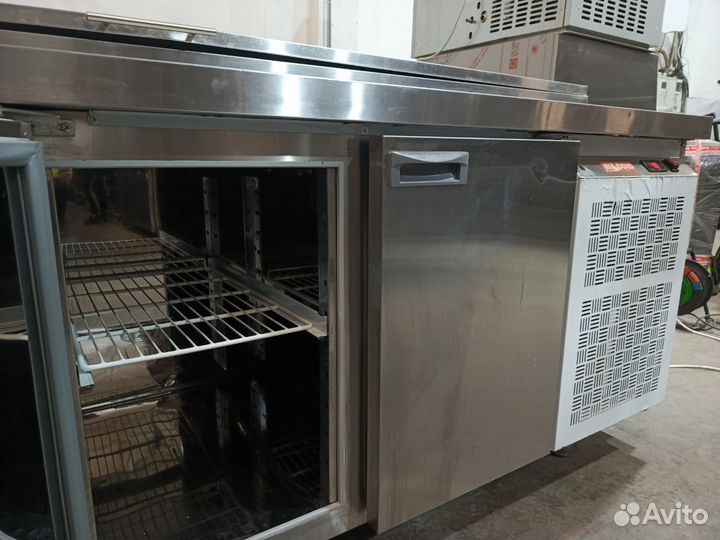 Стол холодильный 4Д для пиццы hicold PZE3-1111/GN