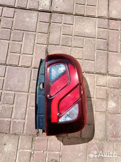 Фонарь задний правый renault duster 1 (рестайлинг)