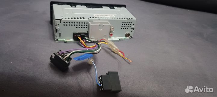 Магнитола Pioneer MVH-S110UBW