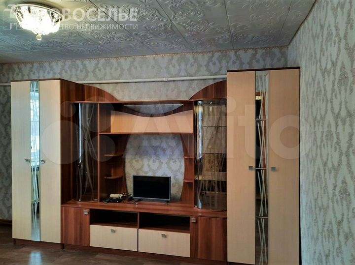 2-к. квартира, 42,3 м², 2/2 эт.