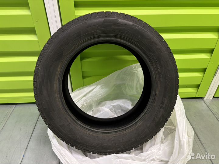 Pirelli Ice Zero 225/60 R17