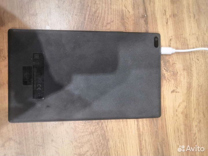 Планшет lenovo